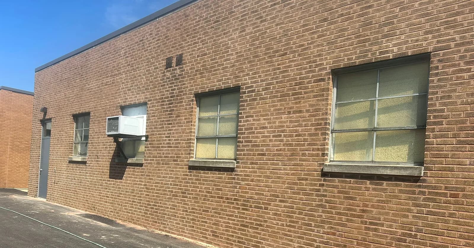 Commercial Window Wall & Lintel Repair