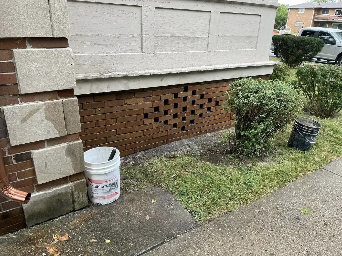 Brick wall repair and replacement on commercial building in Oak Lawn Illinois